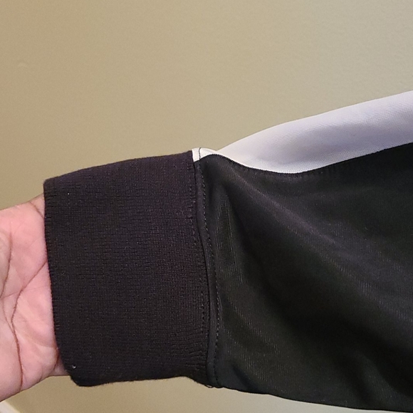 Gloria Vanderbilt Silky Hooded Jacket - Picture 7 of 7